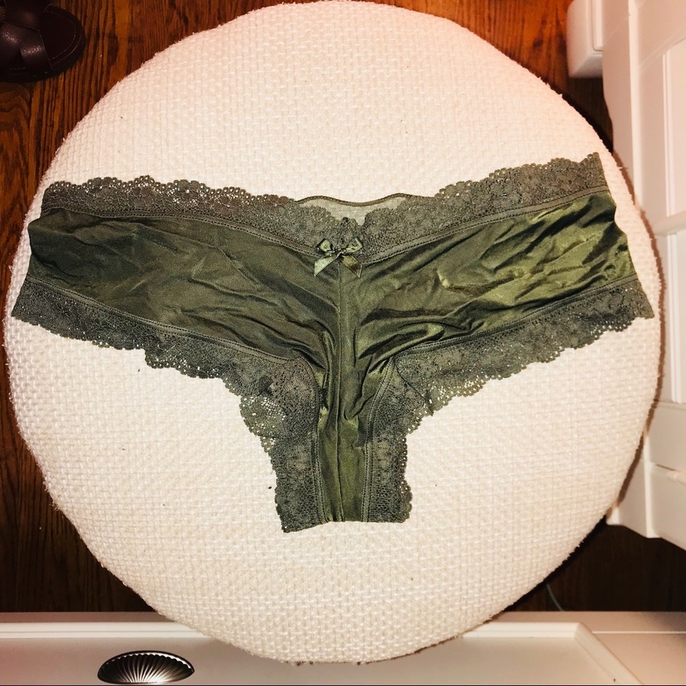 VS brand new cheeky panty